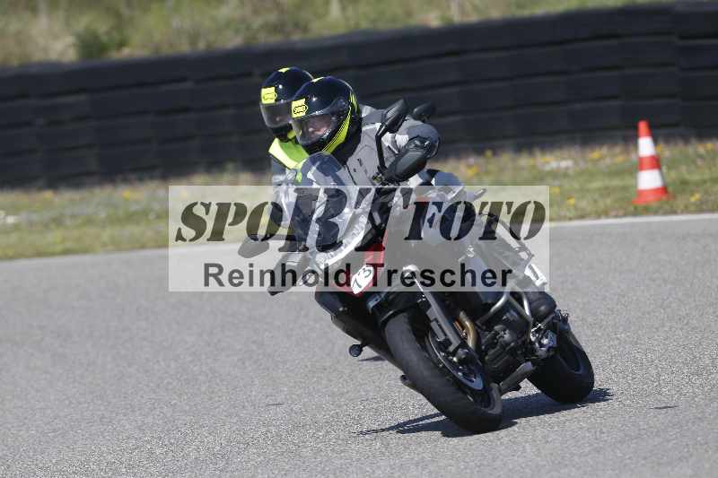 /01 02.04.2026 MAZ ADR/Gruppe gelb Gruppe gruen/73